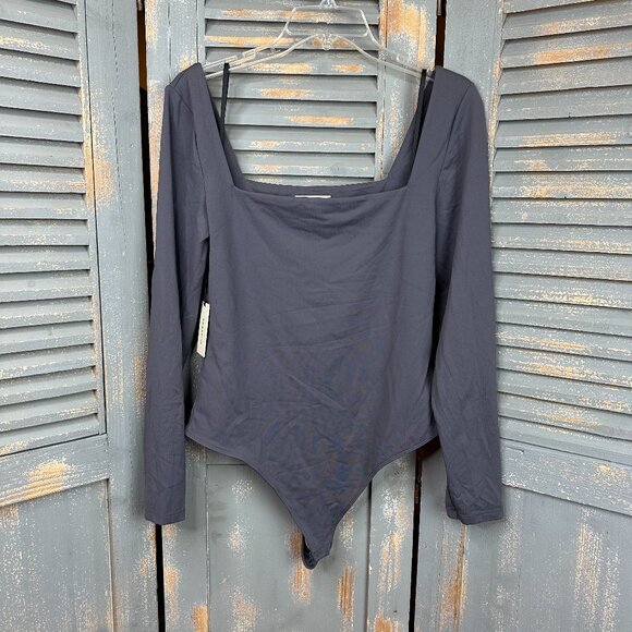 Aritzia Babaton Contour Square Neck Long Sleeve Bodysuit Charcoal Sz XL NWT - Picture 1 of 16